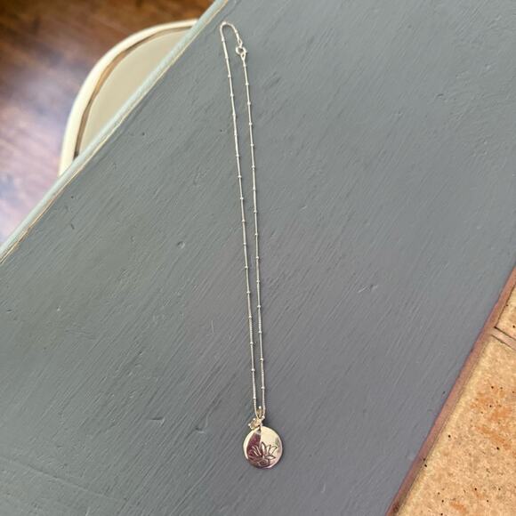 Satya 925 Sterling Silver Pendant Necklace - Picture 4 of 7
